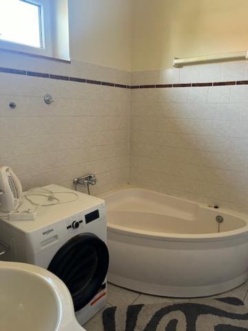 شقة Dyta1 Apartman Hajdúszoboszló المظهر الخارجي الصورة